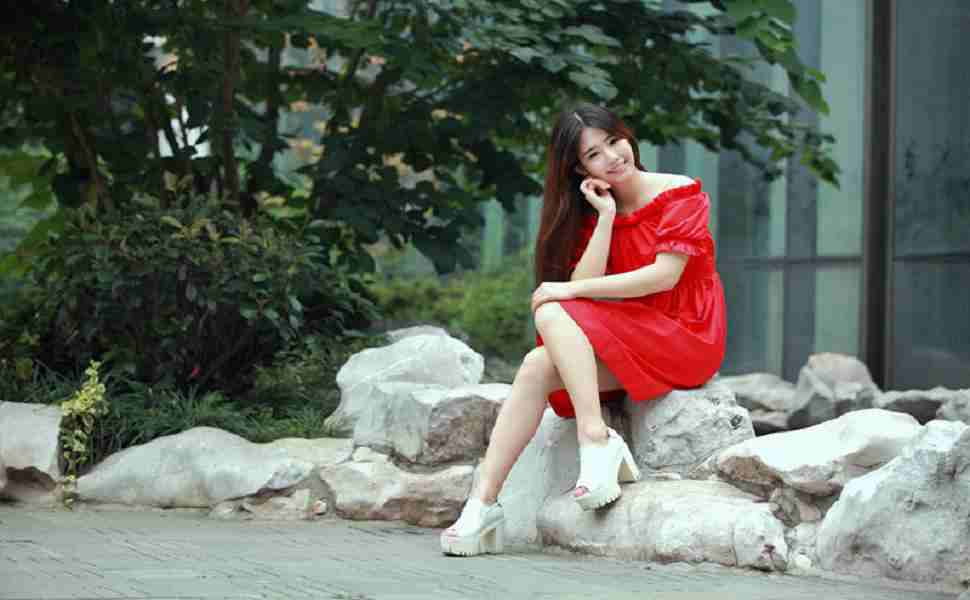 西瓜从六楼扔下竟完好无损，雷军说的“防弹涂层”到底是什么？